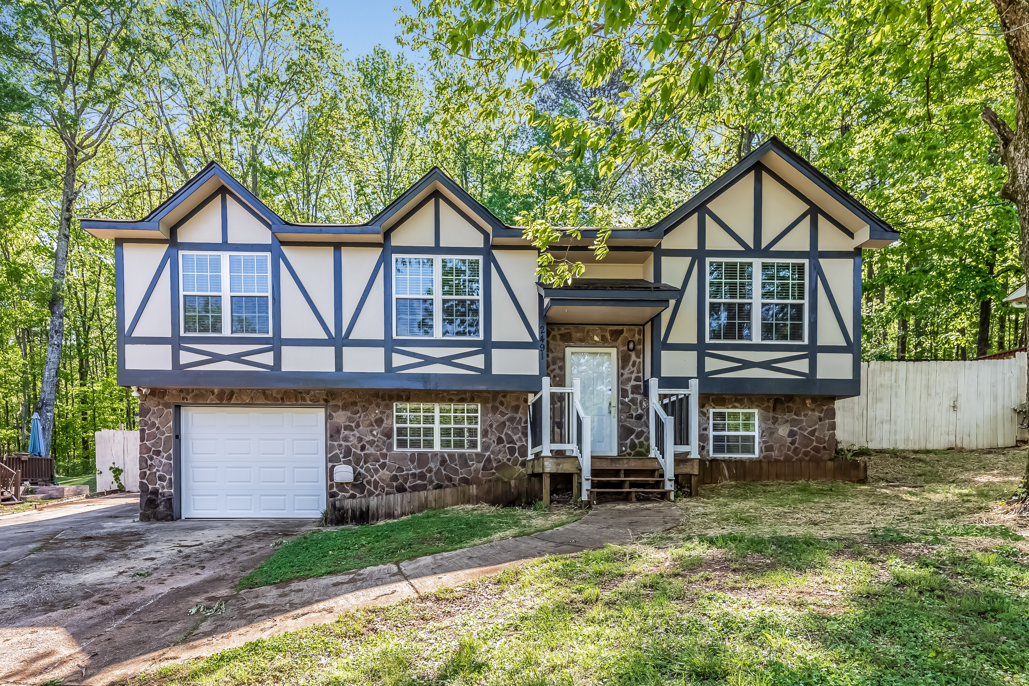 2491 Vera Cruz Dr Birmingham, AL 35235